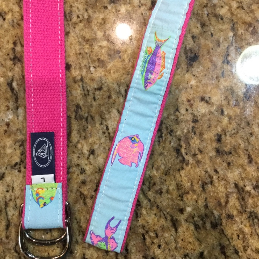 Large fish belt